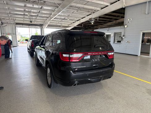 Used 2025 Dodge Durango GT AWD/4WD image 4