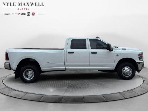 New 2026 RAM 3500 Tradesman w/ Chrome Appearance Group A image 18