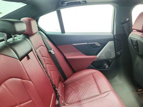 Used 2026 BMW 530i image 25