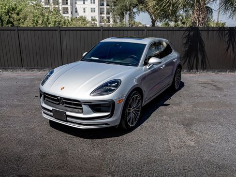 Used 2023 Porsche Macan S AWD/4WD image 31