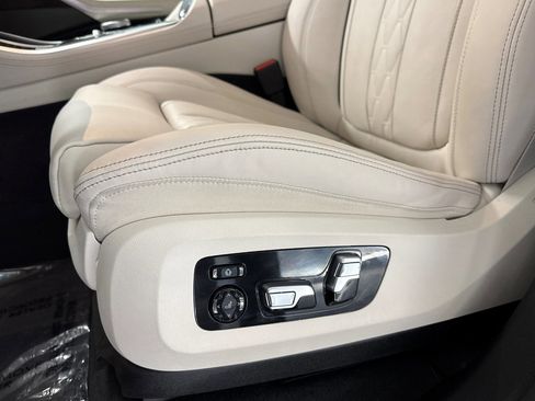 Used 2025 BMW X5 xDrive40i image 14