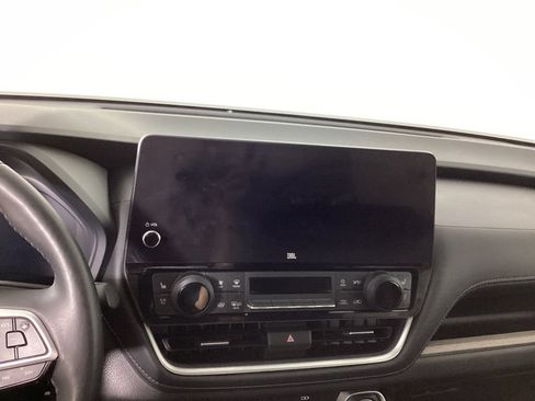 Used 2024 Toyota Grand Highlander AWD image 15