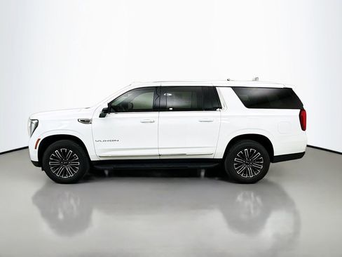 Used 2025 GMC Yukon XL Elevation AWD/4WD image 7