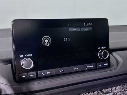 Used 2025 Honda Accord SE image 26