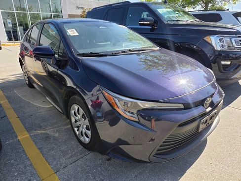 Used 2023 Toyota Corolla LE FWD image 8