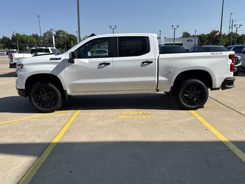 New 2026 Chevrolet Silverado 1500 LT Trail Boss w/ LT Trail Boss Premium Package AWD/4WD image 13