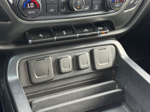 Used 2018 Chevrolet Silverado 1500 LT w/ All Star Edition AWD/4WD image 19
