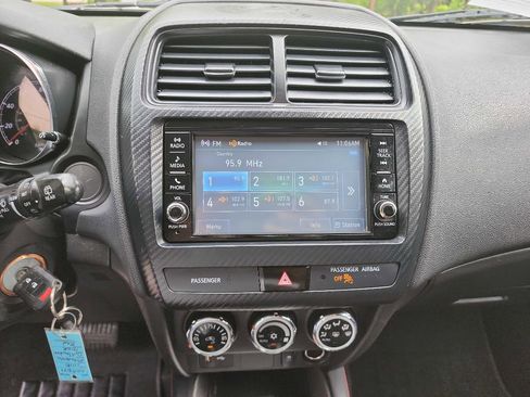 Used 2018 Mitsubishi Outlander Sport LE image 22