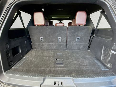 Used 2024 Ford Expedition Max Limited image 28