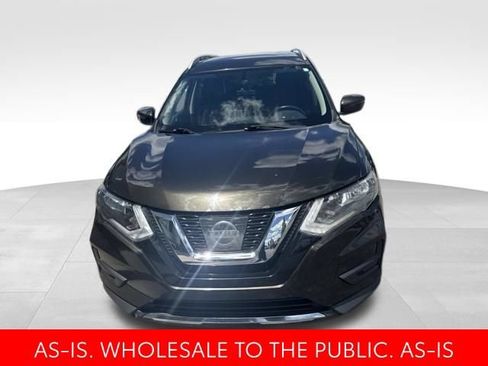 Used 2017 Nissan Rogue SV AWD/4WD image 3