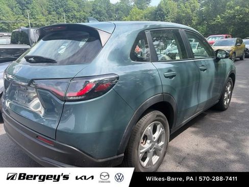 Used 2024 Honda HR-V LX image 8