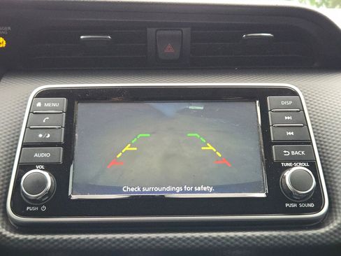 Used 2022 Nissan Kicks S FWD image 17