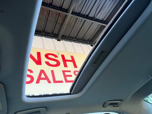 Used 2012 Lincoln MKZ Hybrid FWD image 32