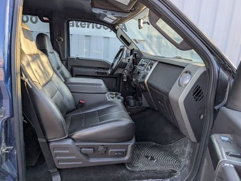 Used 2009 Ford F250 FX4 image 17
