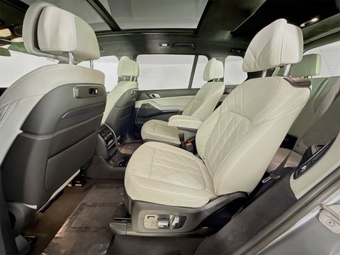 Certified 2023 BMW X7 xDrive40i image 25