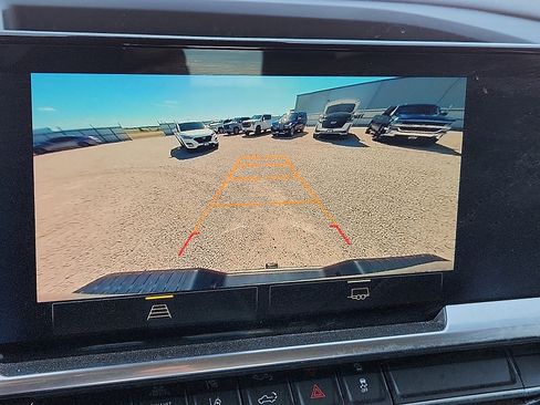 Used 2024 Chevrolet Silverado 3500 LT w/ Convenience Package image 15