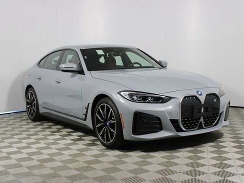 Used 2023 BMW i4 eDrive40 w/ M Sport Package RWD image 33