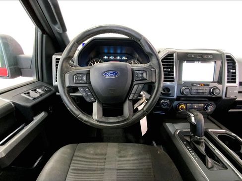 Used 2017 Ford F150 XLT w/ Equipment Group 302A Luxury RWD image 14