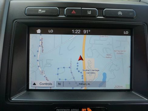 Used 2019 Ford Expedition XLT w/ Equipment Group 202A RWD image 10