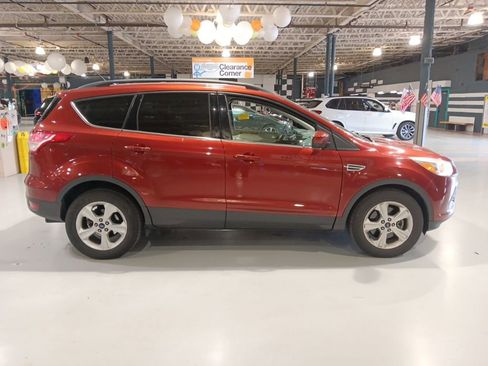Used 2014 Ford Escape SE w/ Equipment Group 201A image 5