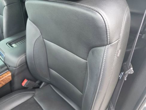 Used 2018 Chevrolet Tahoe Premier image 30