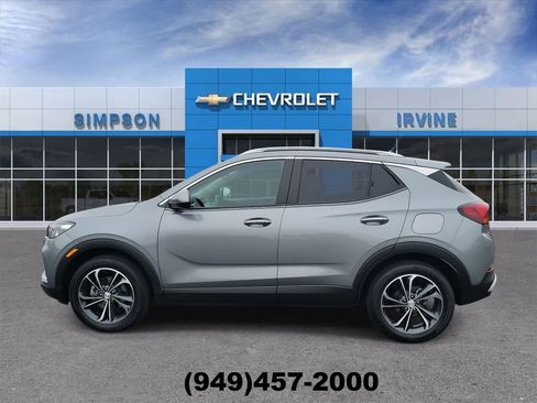 Used 2023 Buick Encore GX Select w/ Safety Package II FWD image 5