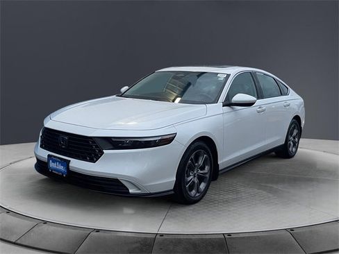 Certified 2024 Honda Accord EX image 7