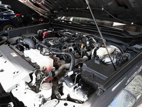 Used 2024 Toyota Tacoma SR5 image 32