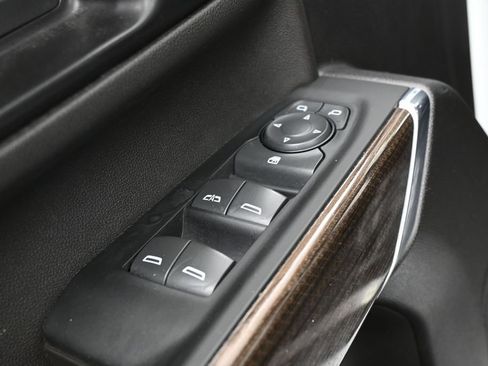 Used 2022 Chevrolet Silverado 2500 LT w/ Convenience Package RWD image 14