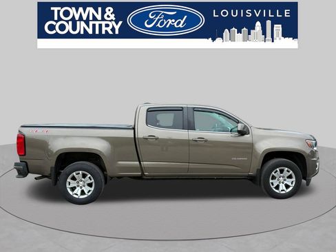 Used 2017 Chevrolet Colorado LT w/ LT Convenience Package AWD/4WD image 2