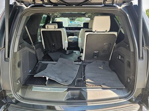 Certified 2026 Cadillac Escalade V w/ LPO, Floor Liner Package AWD/4WD image 14