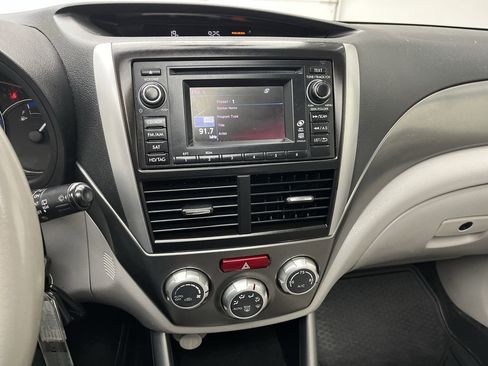 Used 2012 Subaru Forester 2.5X Limited image 16