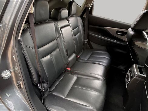 Used 2020 Nissan Murano SL w/ Moonroof Package AWD/4WD image 19