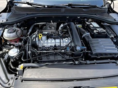 Used 2021 Volkswagen Jetta S w/ Driver Assistance Package image 10