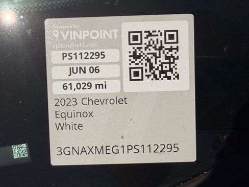 Used 2023 Chevrolet Equinox RS w/ RS Leather Package FWD image 29