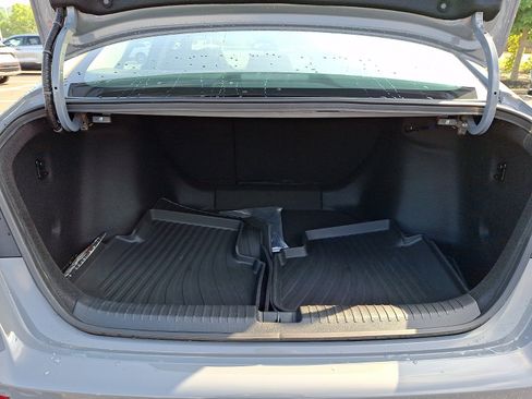 Used 2025 Honda Accord SE image 29
