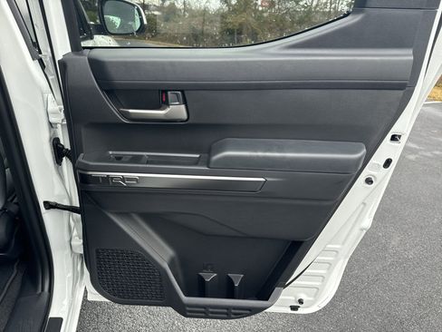 New 2024 Toyota Tacoma TRD Off-Road image 29