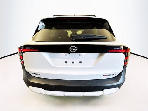 New 2026 Nissan Kicks SR w/ SR Premium Package image 6