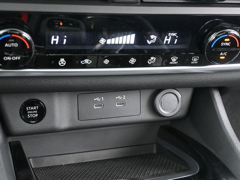 New 2026 Nissan Rogue SV image 12