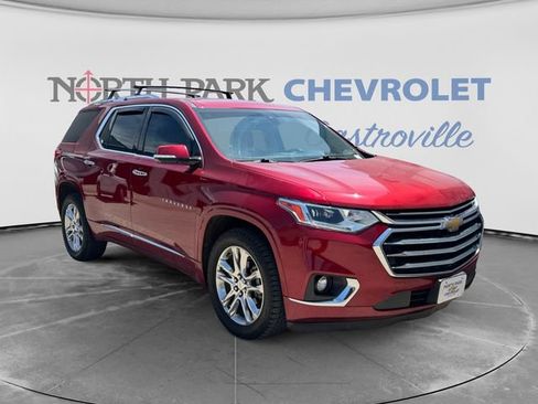 Certified 2019 Chevrolet Traverse High Country AWD/4WD image 2