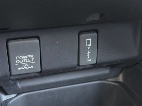 Used 2019 Honda Fit EX image 30