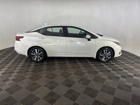 Certified 2025 Nissan Versa SV w/ Trunk Package FWD image 4