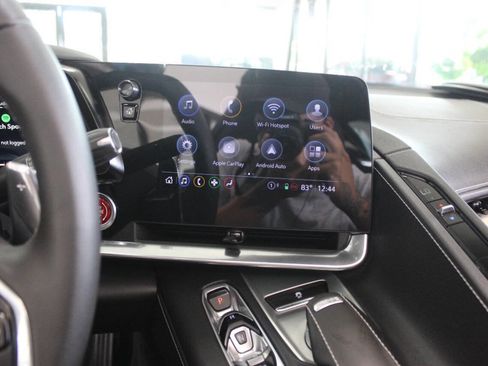 Used 2023 Chevrolet Corvette Stingray 2dr Coupe w/1LT image 17