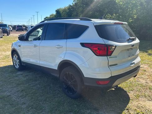 Used 2019 Ford Escape SEL AWD/4WD image 8