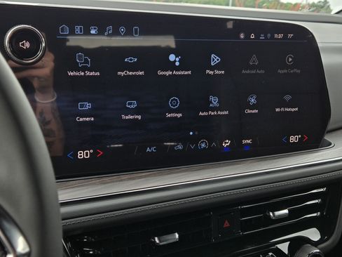 New 2026 Chevrolet Suburban LS RWD image 10