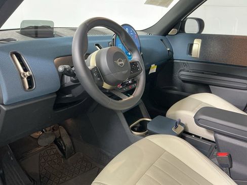 Certified 2025 MINI Cooper Countryman S image 18
