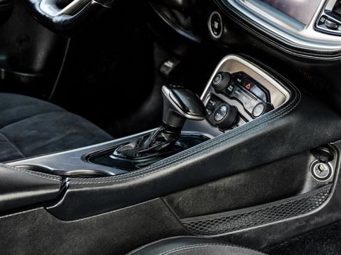 Used 2022 Dodge Challenger R/T Scat Pack RWD image 16