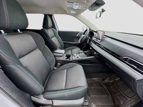 Used 2022 Mitsubishi Outlander ES image 19
