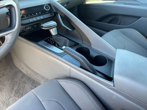 Used 2026 Hyundai Elantra Sport FWD image 40