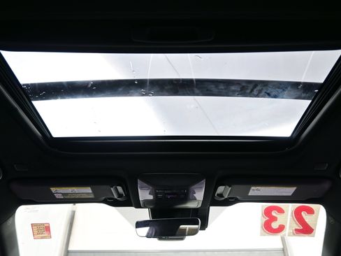 Used 2025 Toyota RAV4 XSE w/ Advanced Technology Package AWD/4WD image 18